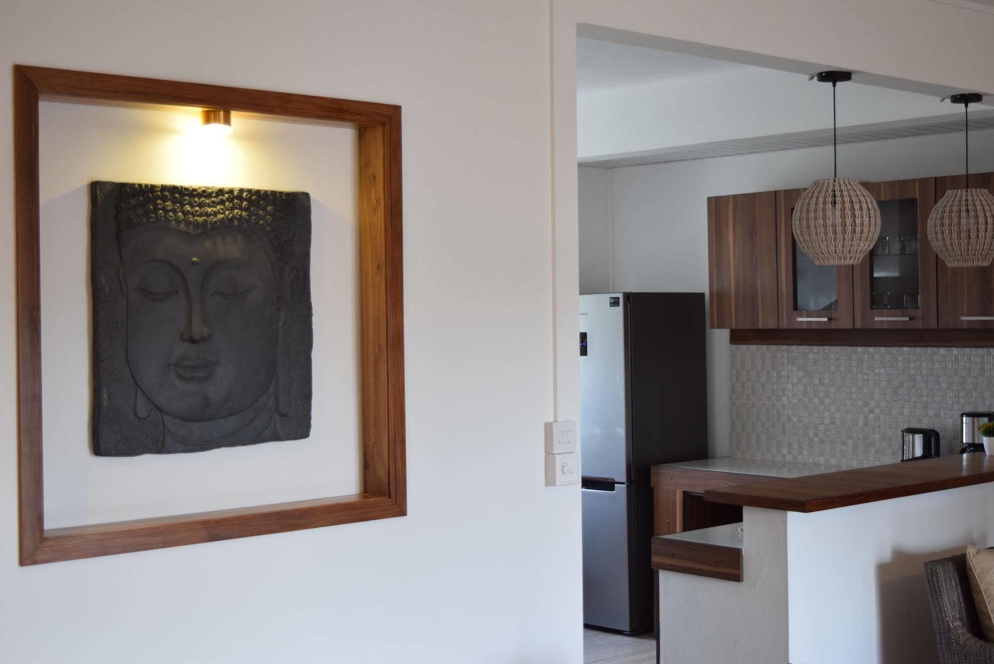 Mountain View Hotel La Gaulette Bagian luar foto