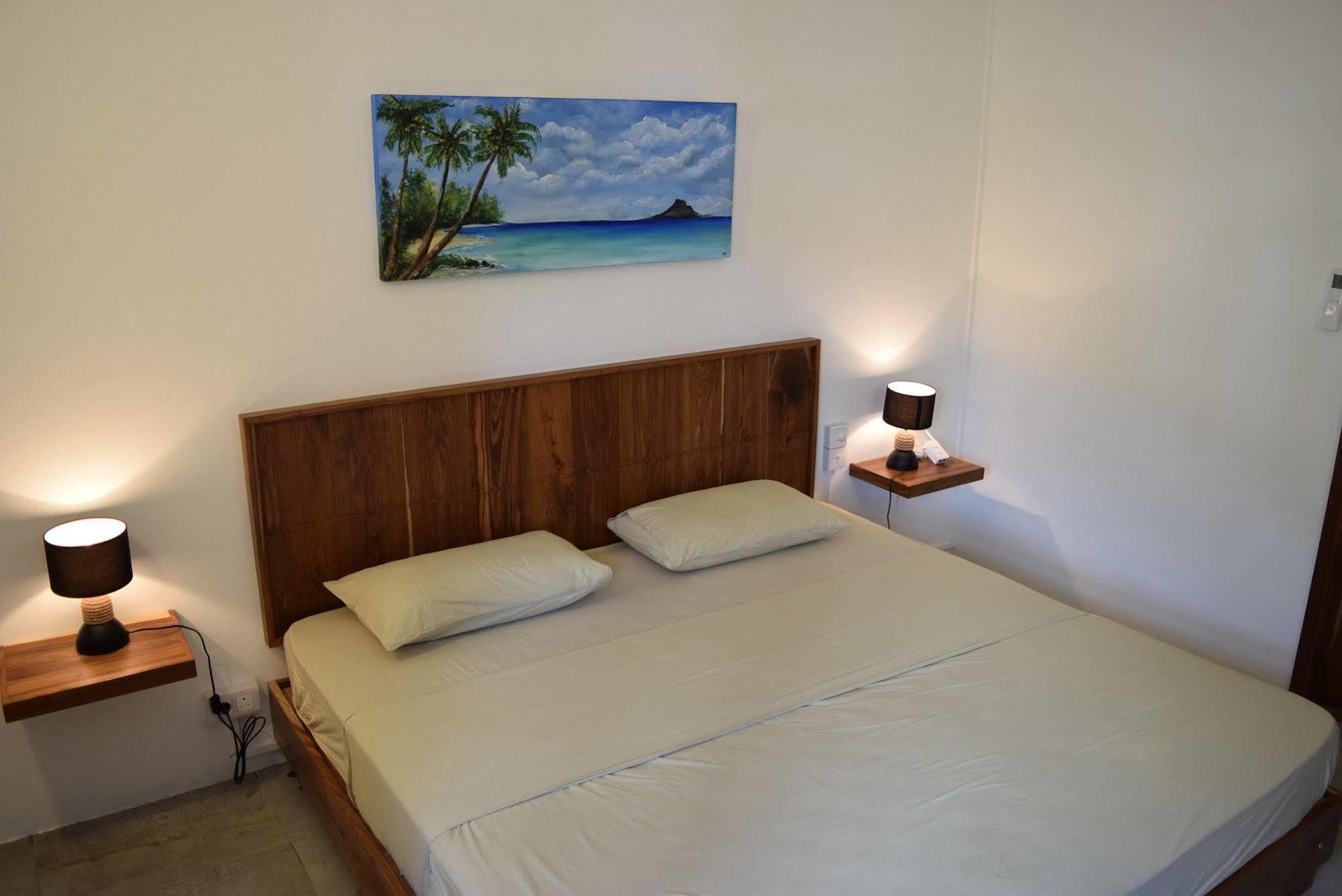 Mountain View Hotel La Gaulette Bagian luar foto